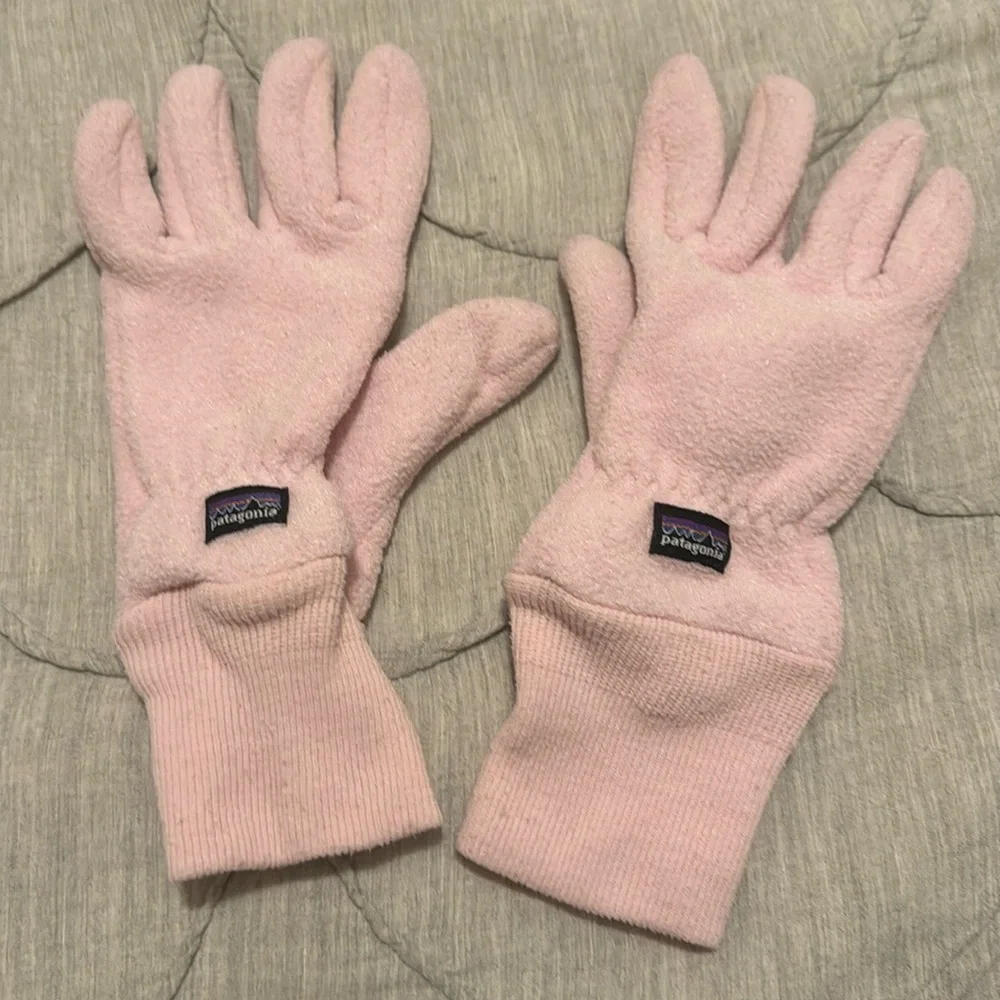 Patagonia Kids’ Synchilla Gloves Light Pink Fleece Winter Gloves (Size XXL)